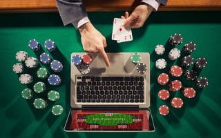 Genting UK Prioritise Online Gambling