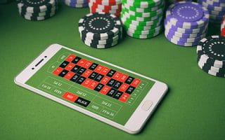 Gambing on mobile and casino chips