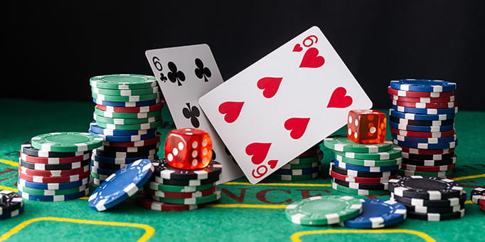 How to play the top casino card games. 